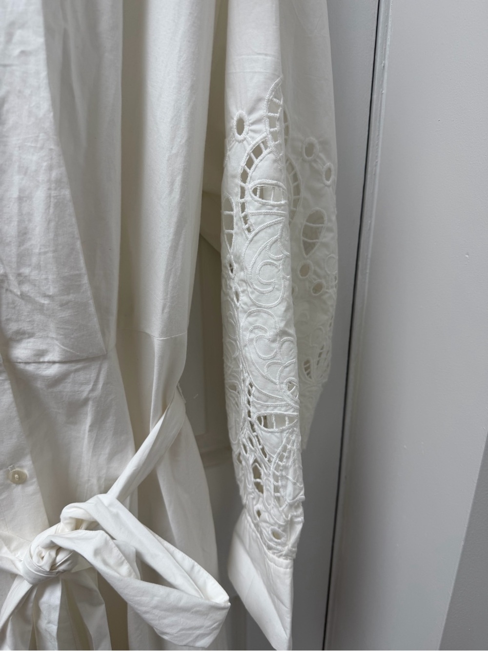 H&M Women's White Eyelet Embroidered Lace Trimmed Maxi Dress Large - Picture 10 of 12